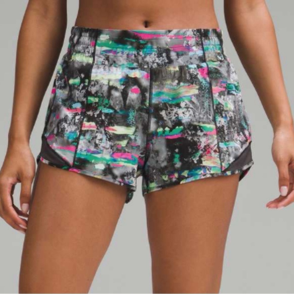 Lululemon Hotty Hot High Rise Atheltic Shorts Paint Drift Multi Neon Gray 12 NWT